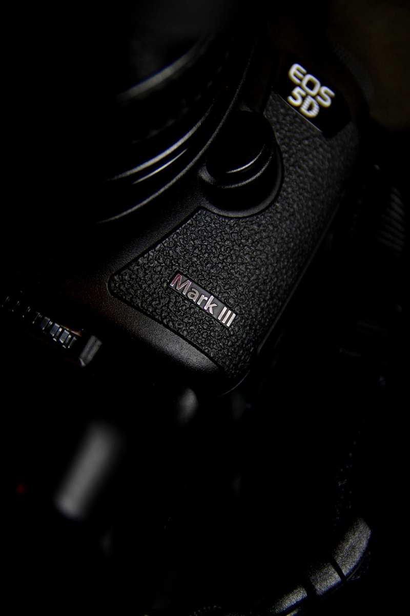 electrical equipment, western script, selective focus, black, push button, still life, objective, communication, equipment, close-up, connection, 5d3, airport