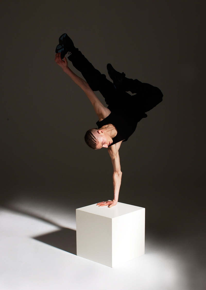 one person, ballet dancer, vitality, lifestyles, Pic, healthy lifestyle, hiphop, ballet, strength, practicing, leotard, Bboy, indoors, dancing, flexibility