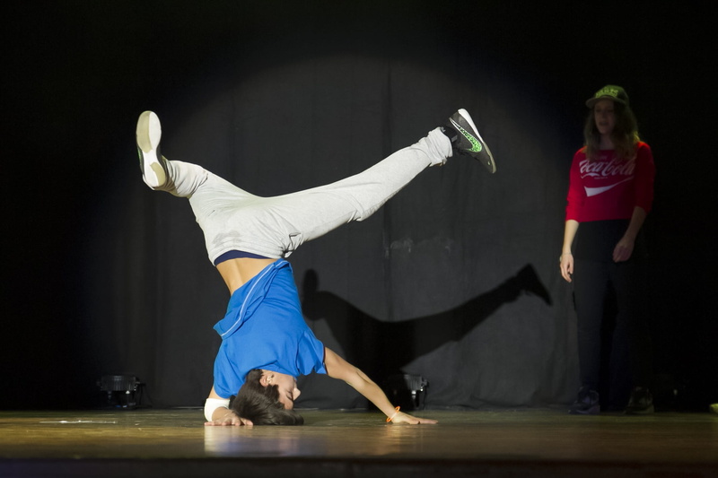 hiphop, competition, 1080P, clothing, young adult, motion, people, sports clothing, exercising, sportsman, dance show, full length, lifestyles, stage