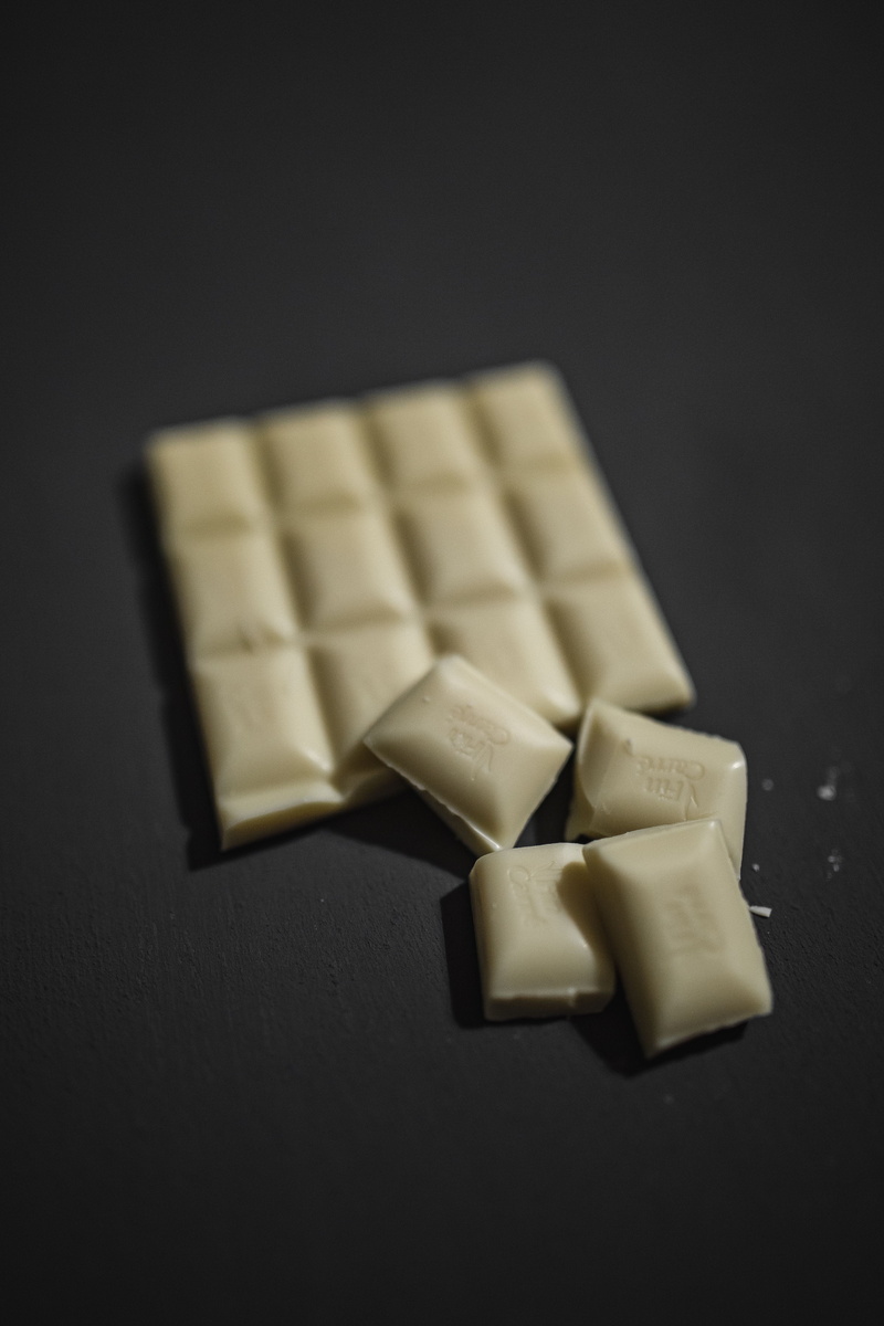 sweet Food, food And Drink, food, backgrounds, sweets, nut, high angle view, black Color, indulgence, gourmet, 5K, cheese, brown, studio Shot, white color