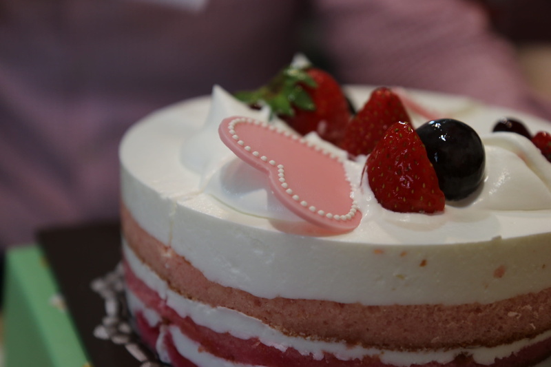 dessert, love, strawberry cake, strawberry, focus on foreground, closeup, layered, healthy eating, sweet, sweet food, food and drink, cake, ready-to-eat