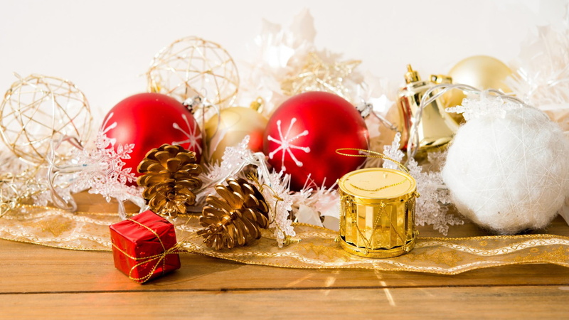 red, festive, art, still life, snow, greeting, holiday, celebration, gift box, merry, object, december, decorative, present, pink, color, 1080P, box - container