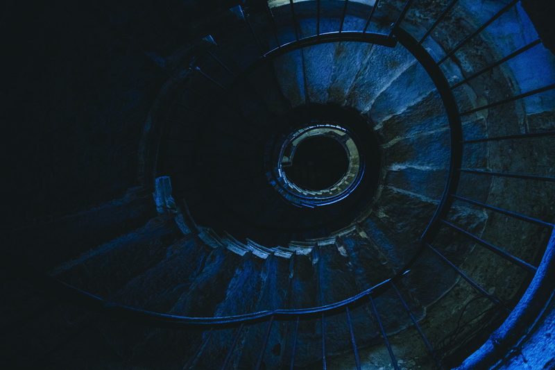 architecture, spiral staircase, shape, dark, photo, absence, staircase, geometric shape, 5K, railing, built structure, diminishing perspective, steps and staircases