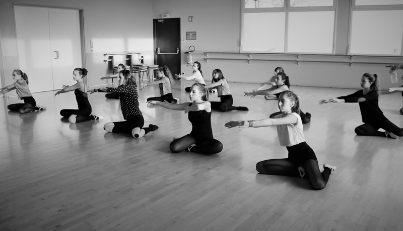 musical instrument, learning, association, teacher, group of people, music, dancers, child, females, practicing, women, classroom, indoors, arabesque, 5K