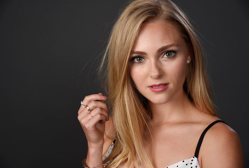 young women, young adult, Summer TCA, AnnaSophia Robb, blonde, beautiful people, Mercy Street, headshot, white, adult, fashion, top, girl, s, Anna Sophia Robb