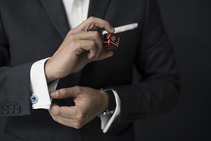 human body part, 5K, executive, professional, business person, corporate business, midsection, well-dressed, successful, hand, businessman, business, men