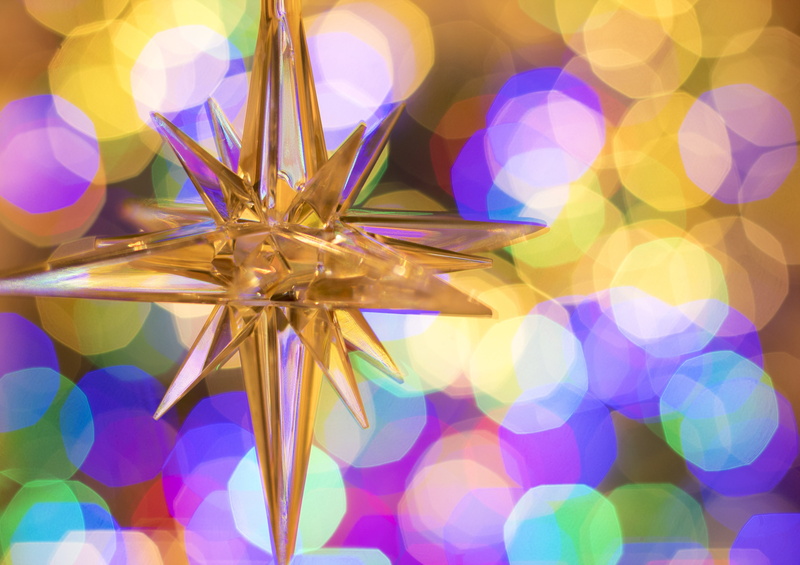 festive, pattern, christmas lights, glass, star, no people, christmas, bokeh, decor, celebration, indoors, ornament, purple, 4K, bauble, christmas decoration