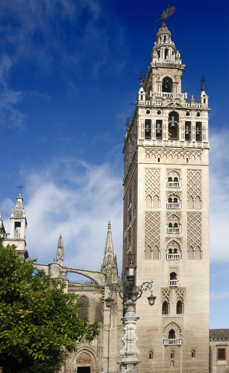 al - andalus, focal, seville, old building, church, travel destinations, building, giralda, no people, belief, tower, sky, nature, building exterior, day