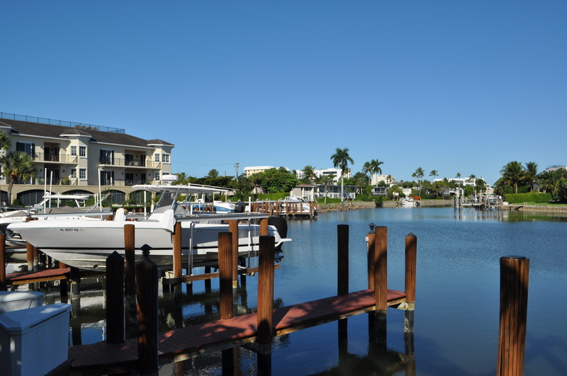 water, sky, outdoor, nautical vessel, transportation, naplesfloridadowntown, post, architecture, building, outdoors, naplesflorida, building exterior, reflection