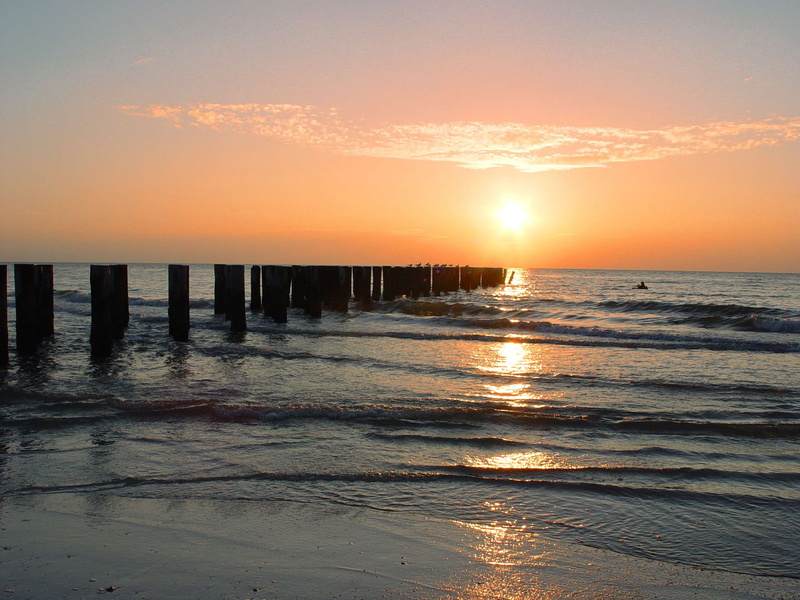 horizon, nature, horizon over water, wave, outdoors, architectural column, florida, reflection, orange color, beauty in nature, naples, water, 2K, beach