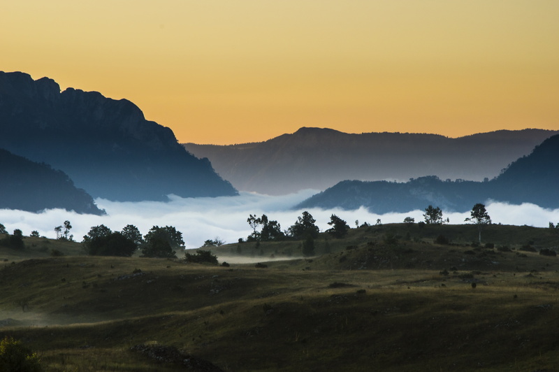 scenics, sunrise - Dawn, 5K, fog, sunset, dawn, hill, nature, Sunrise, Balkans, terrain, outdoors, foot, Nikon D3200, mountain, Montenegro, landscape