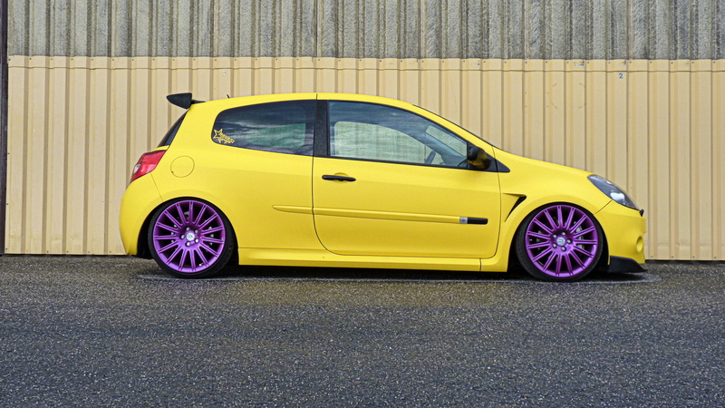 yellow, outdoors, architecture, motor vehicle, stationary, Stance, road, Renault, mode of transportation, sports car, day, Renault Clio, city, wall - building feature