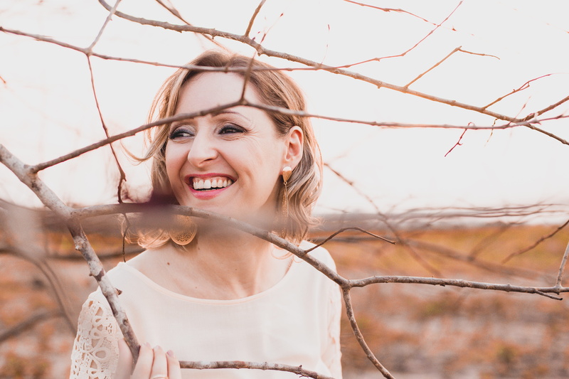 beautiful, smiling, adult, pretty, person, cute, fun, outdoors, happy, girl, portrait, one person, nature, young women, teenager, woman, day, headshot