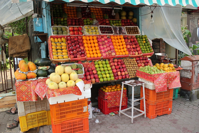 large group of objects, healthy eating, sale, choice, abundance, street, business, market stall, fruit, vegetable, order, food, street market, 5K, outdoors