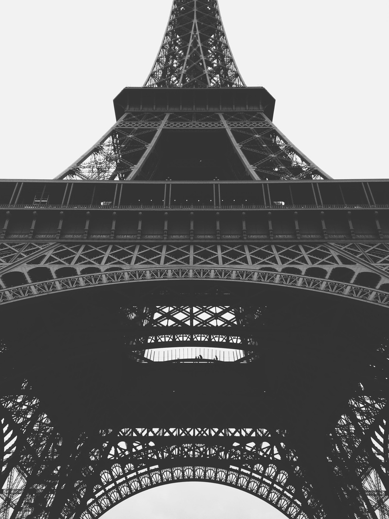 built Structure, steel, Eiffel tower, 2K, history, outdoors, building exterior, landmark, the past, travel Destinations, grayscale, france, angle, paris