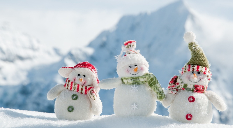 holiday, frozen, winter, christmas ornament, Christmas, representation, decoration, scenics - nature, snowcapped mountain, nature, snowmans, snow, celebration