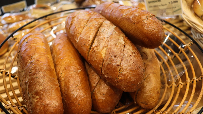 on a good day, panadería, freshness, wheat, pastelería, brown, food, close-up, croissant, focus on foreground, food and drink, french food, health, sweet food
