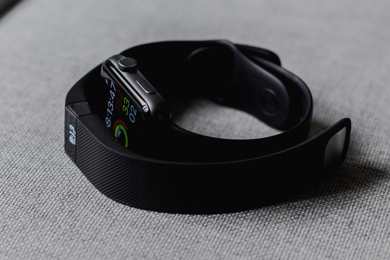 selective focus, single object, shadow, black color, man made, close-up, music, equipment, flex, band, obsolete, aluminum, indoors, charge, sport, black