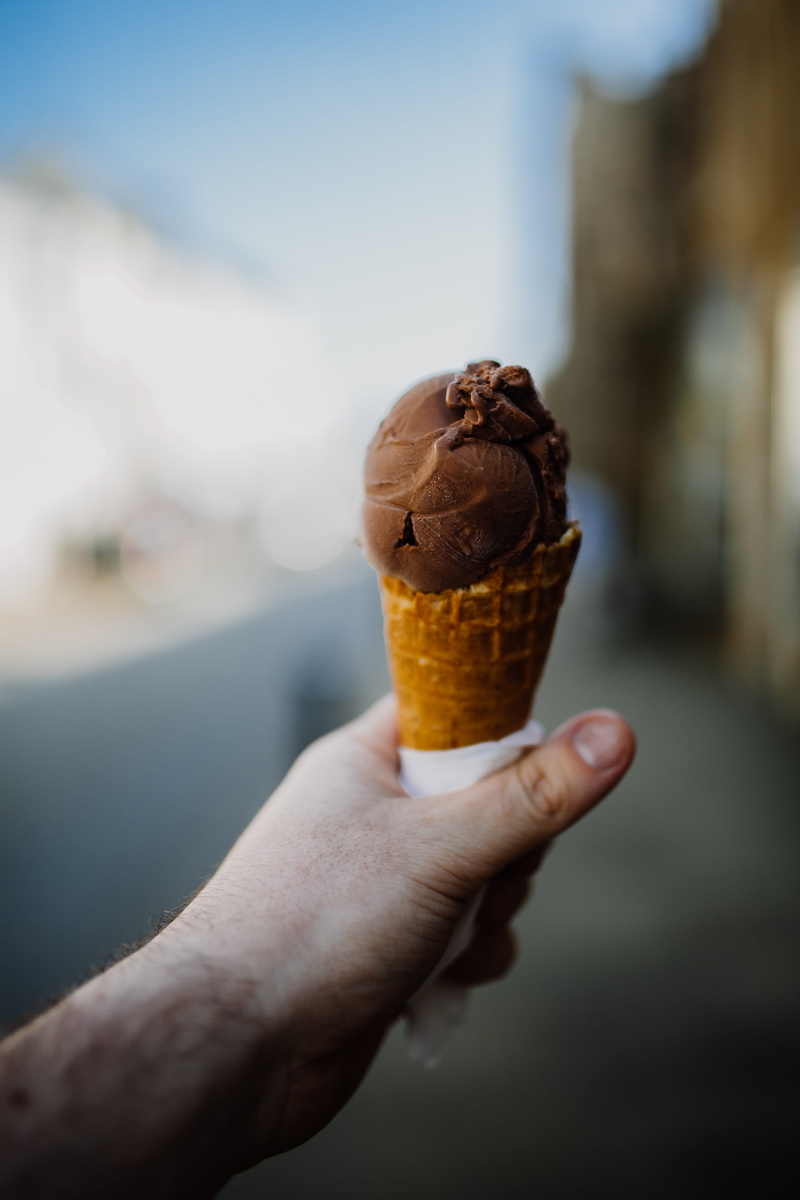 ice Cream, vanilla Ice Cream, unhealthy Eating, ice Cream Cone, sweet Food, depth of field, human Hand, cone, close-up, hand, eat, dessert, outdoors, summer