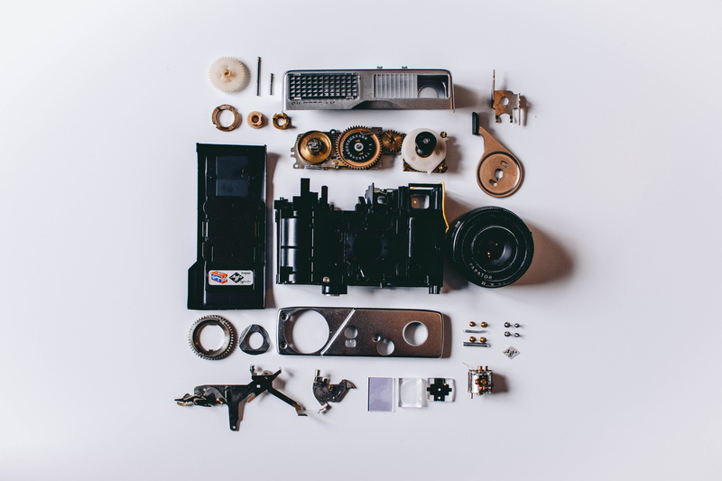 machine, overview, white background, surface, simple, retro styled, antique, components, arrangement, equipment, gray, photography, lens, still life, variation