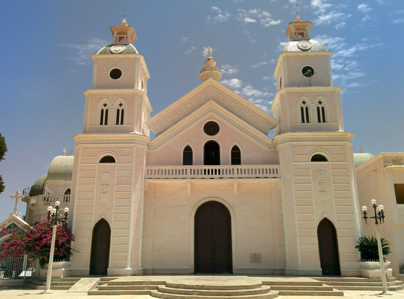 courtyard, no people, place of worship, arch, religious, Building, outdoors, built structure, saint, tourism, Church, history, building exterior, culture