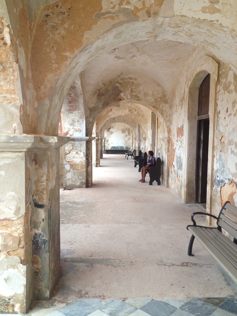 real people, the way forward, rear view, the past, colonial spanish, arched, 1080P, women, men, old san juan, incidental people, puerto rico, arcade, built structure