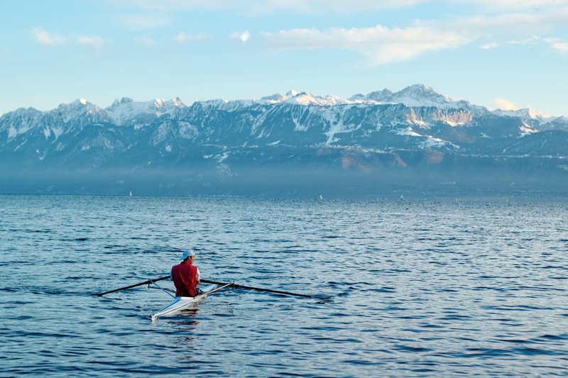nautical Vessel, Geneva, mountain, one Person, lake, color Image, cold temperature, people, Lake Geneva, tranquility, sport, snowcapped mountain, scenics - nature