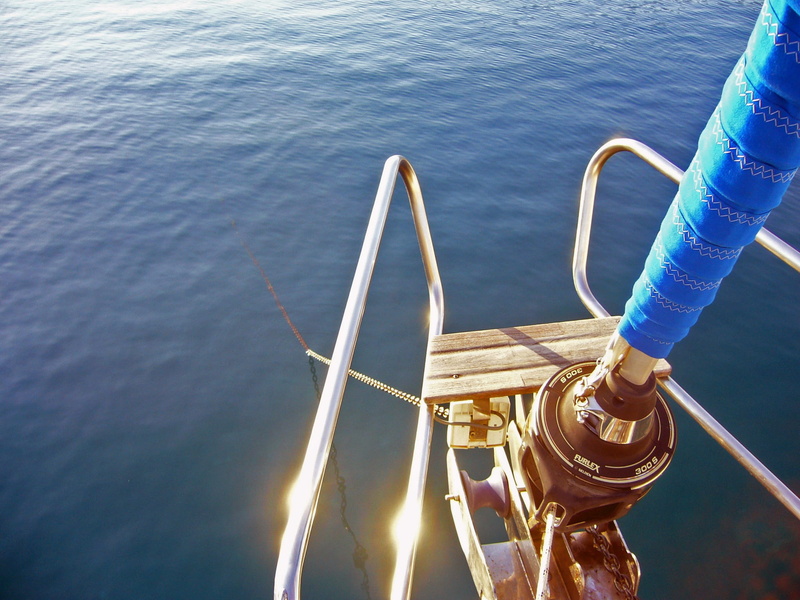 sailboat, boat Deck, no People, Anchor, rope, Boot, Sailing Vessel, high angle view, nature, 1080P, day, atmospheric, summer, blue, sailing ship, lake
