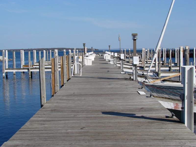summer, bay, wooden, lake, Sea, maritime, Lake Michigan, harbor, tranquil scene, nautical, pole, wood paneling, wood, port, sand, vessel, clear sky, nature