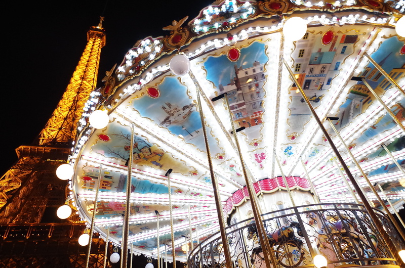 paris, amusement park, night, theme, entertainment, built structure, carousel, low angle shot, luxury, fun, ferris wheel, enjoyment, travel, low angle view