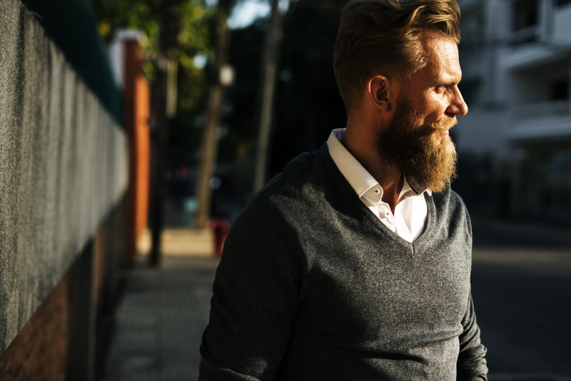 real people, sweater, close-up, one person, 5K, facial hair, handsome, men, man, leisure activity, lifestyles, young men, model, photoshoot, wall, casual clothing