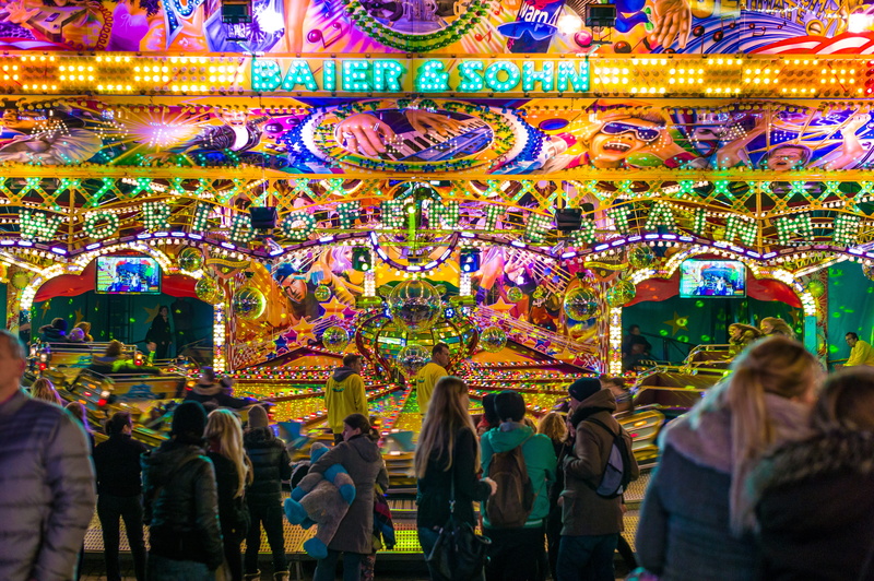 multi colored, 5K, art and craft, tourist, leisure activity, rides, large group of people, sohn, men, built structure, illuminated, colourful, amusement