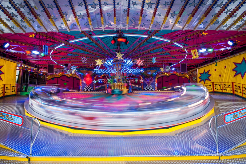 leisure, 4K, carnival, built structure, illuminated, rides, fairground, spinning, amusement park, motion, pleasure, fair, outdoors, blurred motion, night