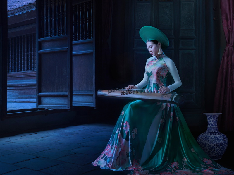 tile, the game, style, Asian, treatment, model, art, vase, musical instrument, dress, door, sitting, curtains, gracefully, artistically, plays, room, girl