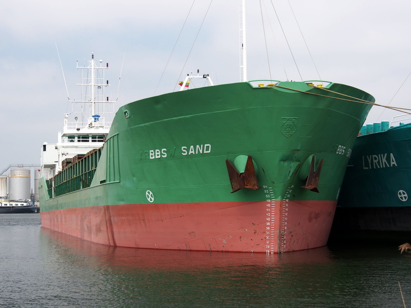anchored, bbs, moored, industry, sky, industrial Ship, outdoors, sea, transportation, port, container, commercial Dock, mode of Transport, sand, day, pier