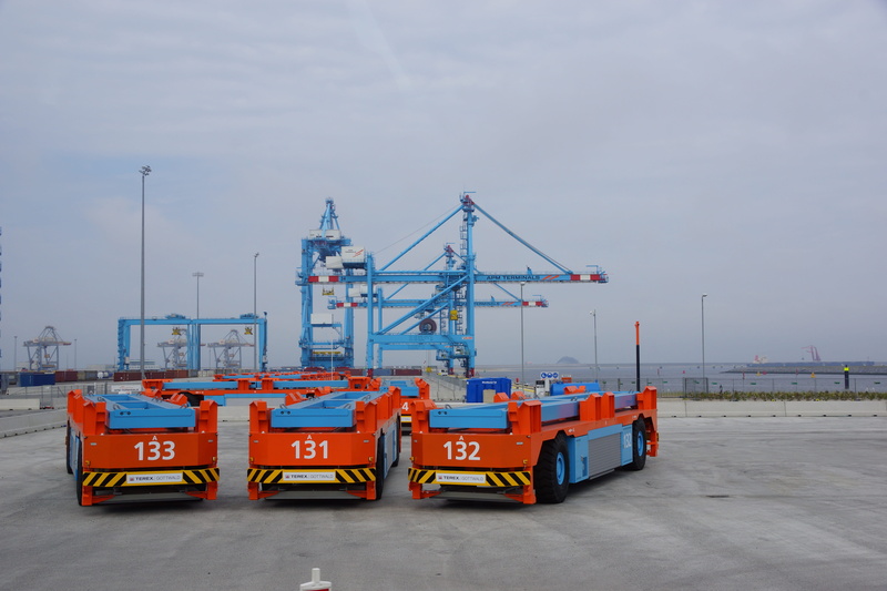 construction industry, automatic guided vehicle, Port, day, business, sky, industry, cargo container, pier, automated guided vehicles, freight transportation