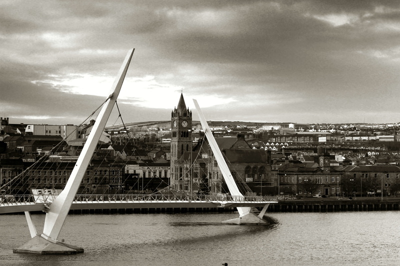 bridge - Man Made Structure, nature, europe, clouds, sky, connection, london - England, cloud - sky, monochrome, thames River, transportation, travel Destinations