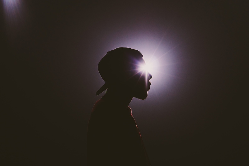 adult, sunlight, side view, spotlight, eye, silhouette, back lit, soul, photography, studio shot, cap, party, teenager, indoors, 5K, wearing, ray, illuminated