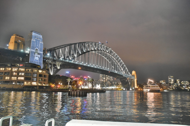 bridge - man made structure, downtown, bridge, architecture, cloudy, nighttime, office building exterior, arch bridge, harbor, waterfront, buildings, illuminated