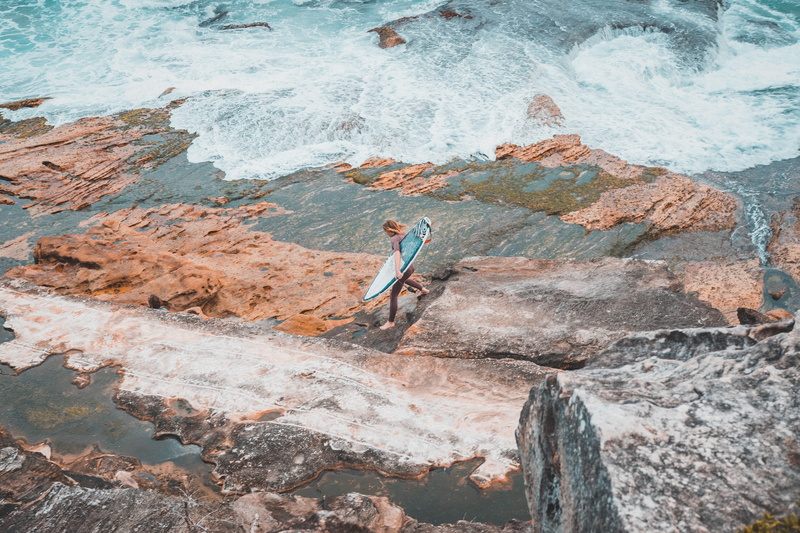 sea, healthy lifestyle, surfboard, sport, casual clothing, ocean, dangerou, surf, excitment, leisure activity, sidney, rock - object, outdoors, skating