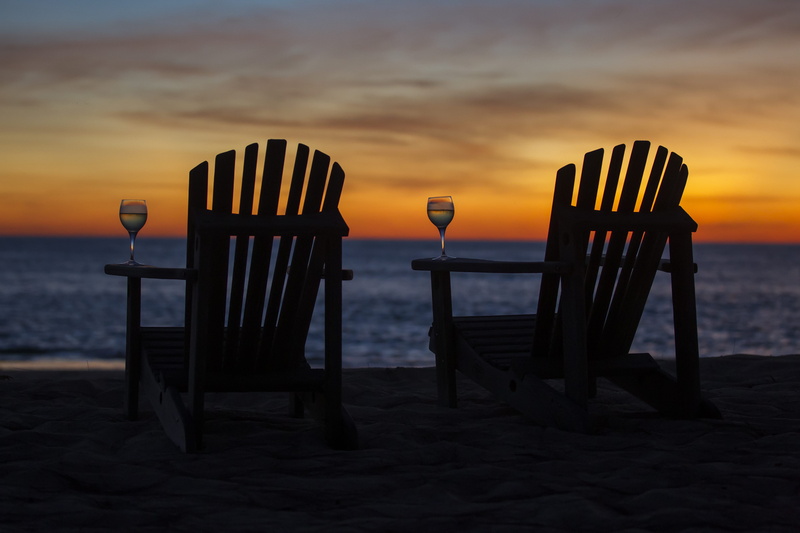 outdoors, water, hardwood, sea, adirondacks, glass, brown, pier, sand, 4K, beauty in nature, port, horizon over water, silhouette, sunset, land, furniture