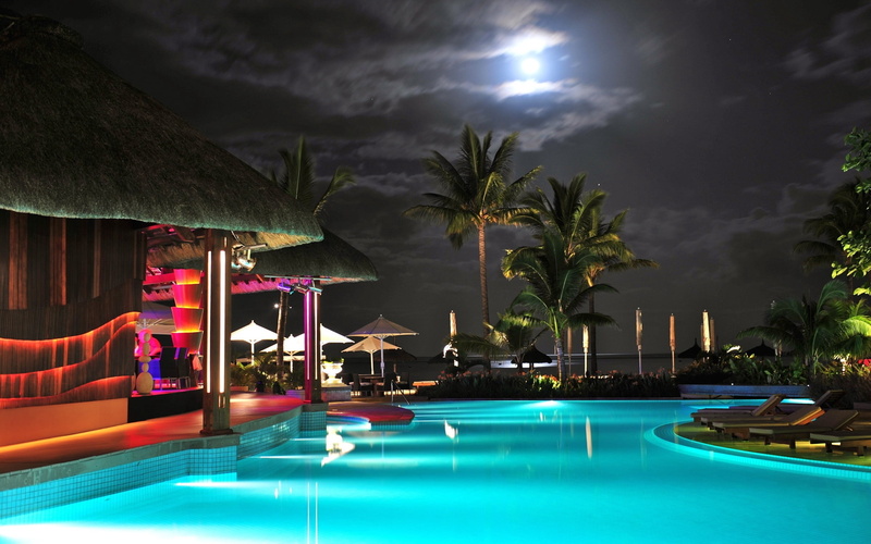 pool, architecture, beach, relaxation, sky, sea, travel, holiday Villa, chair, 2K, idyllic, outdoors, poolside, house, night, tree, palm trees, tranquil Scene