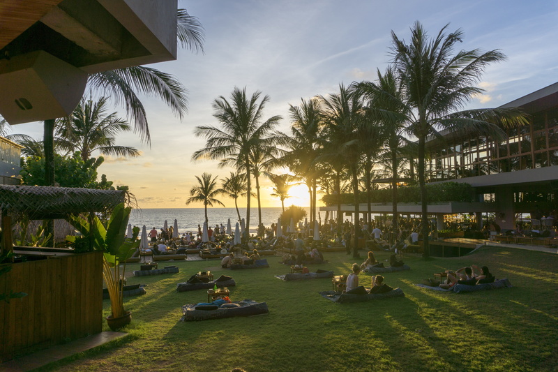 5K, party, nature, indonesia, tourist resort, horizon over water, swimming pool, trees, sky, pool, chair, plant, water, incidental people, palm tree, tree