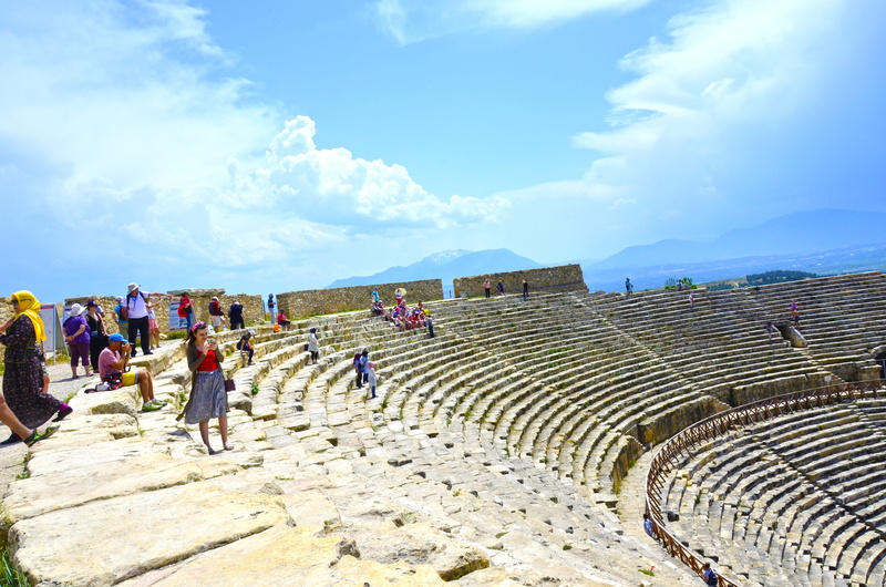 travel destinations, cloud - sky, ancient civilization, nature, built structure, real people, history, outdoors, hierapolis, day, old, turkey, group of people