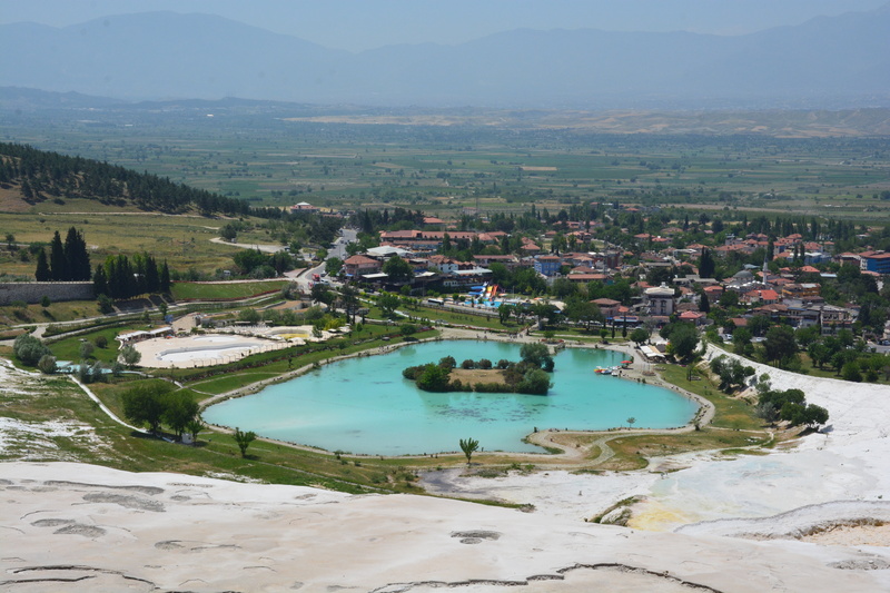 land, turkey, 5K, environment, green, living nature, beauty, built structure, pamukkale, building exterior, tranquil scene, vacation, high angle view