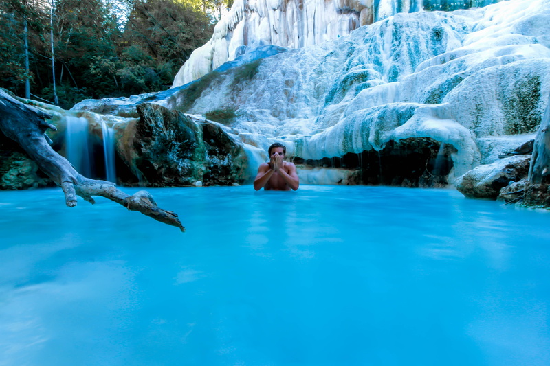 trip, mid adult, man, waterfall, one person, leisure activity, outdoors, nature, young men, forest, pool, front view, Thermal, Wellness, tuscany, 5K, thermal