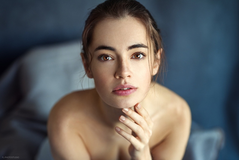 look, bokeh, girl, portrait, background, Lydia Samodurova, makeup, Lidia Savoderova, hairstyle, brown hair, beautiful, 1080P, Lidia, Lods Franck