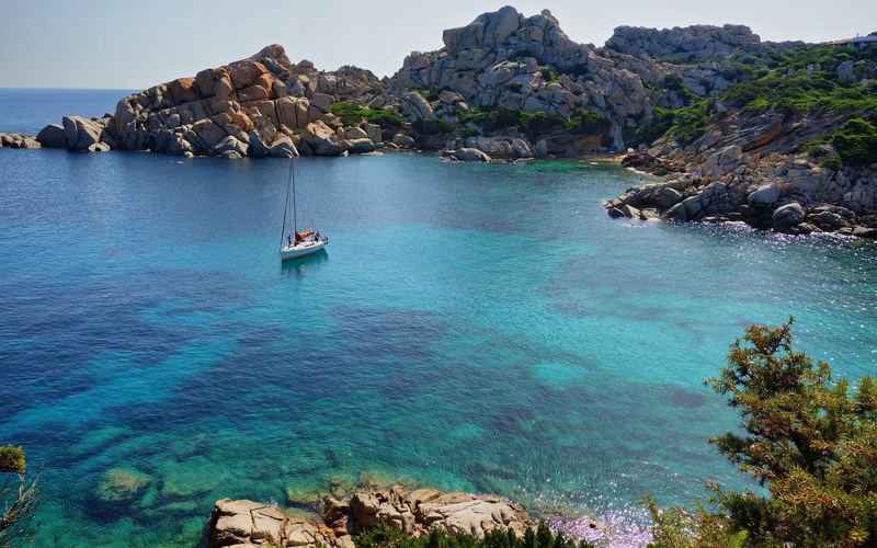 Italy, body, Cala, Boat, Spinosa, Rocks, water, 2K, sail, Shore, white, Bay, Sea