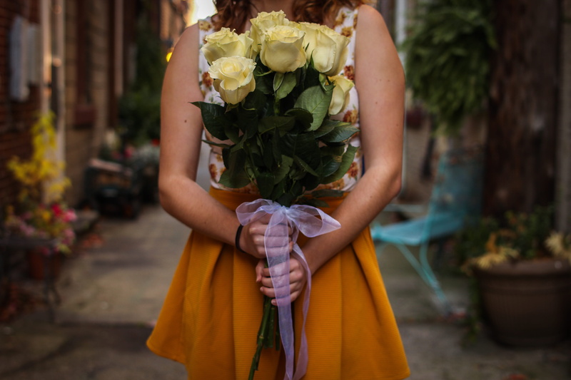 flower, beauty in nature, holding, fragility, flowers, vulnerability, bouquet, ornament, female, boquet, 5K, human, people, nature, celebration, potted plant