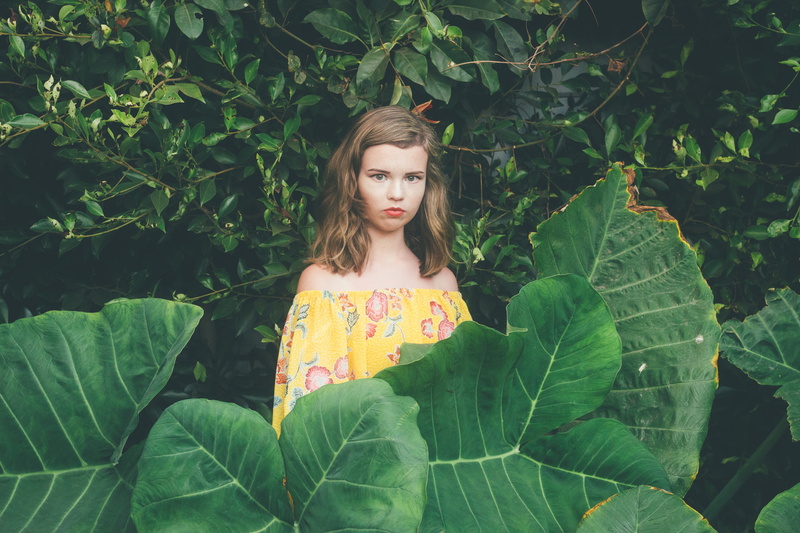 leaf, beauty, hairstyle, lifestyles, young women, nature, jar, woman, herbal, front view, produce, potted plant, vase, young adult, pottery, girl, 5K
